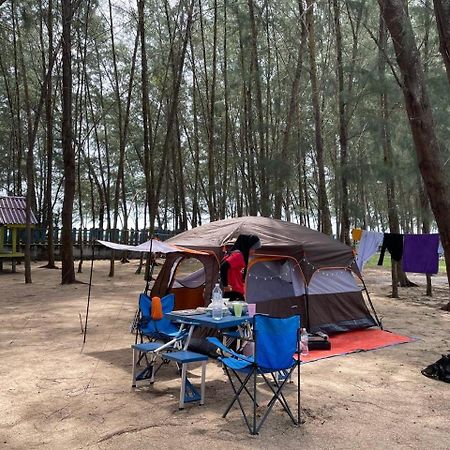 Dgeting Beach Resort Tumpat Exterior photo